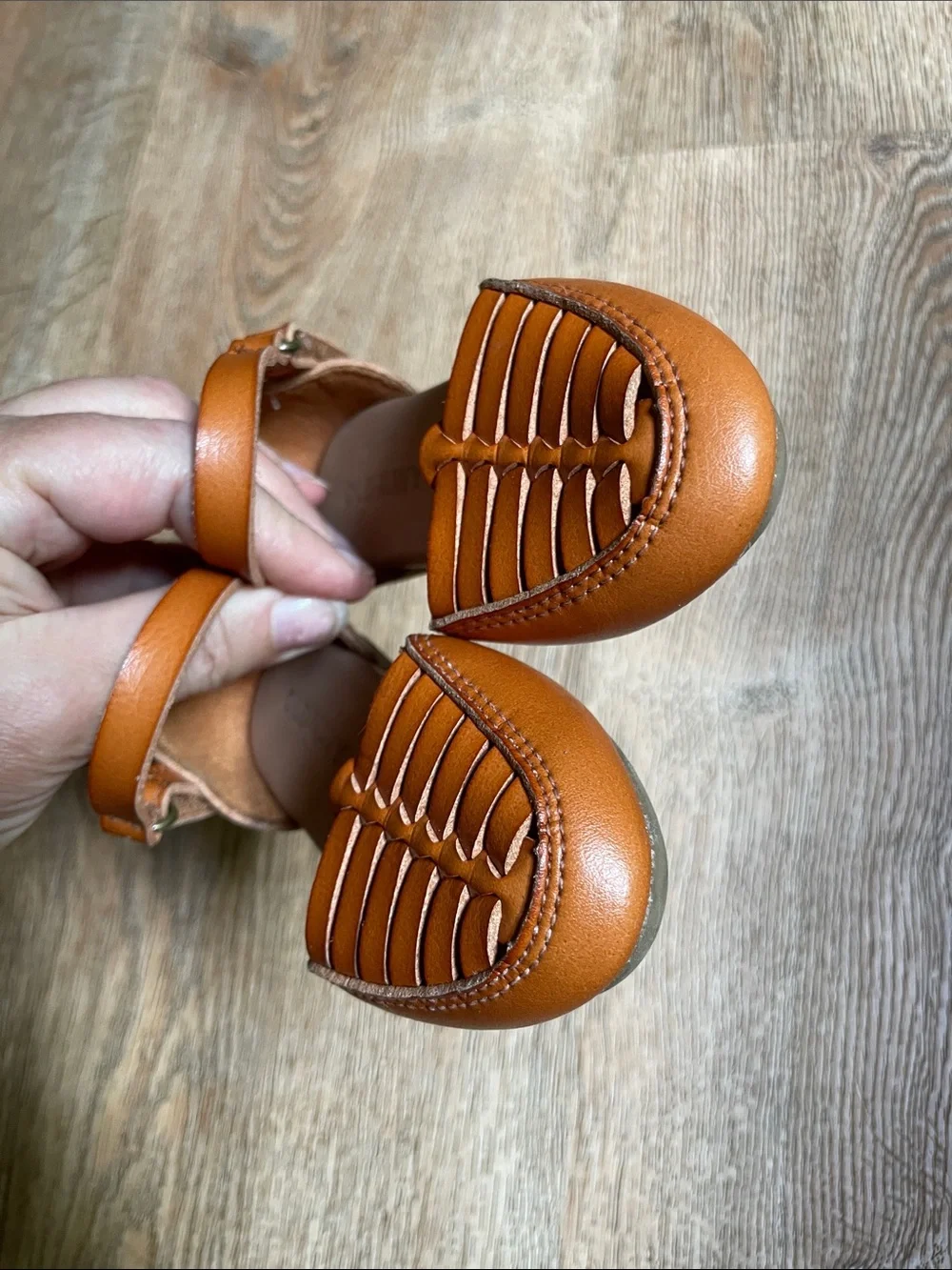 Old Navy Huarache Sandals Faux Leather Woven Toe Size 11 Toddler Girls Shoes